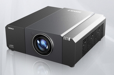 投影“薄利”时代 激光工程投影“负重前行”